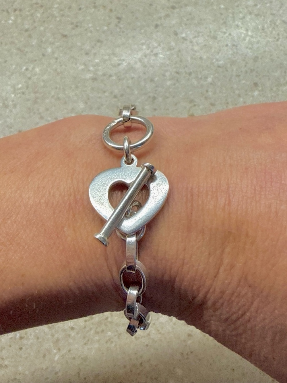 Authentic Silpada Silver Heart Toggle Bracelet - Sterling Silver 925